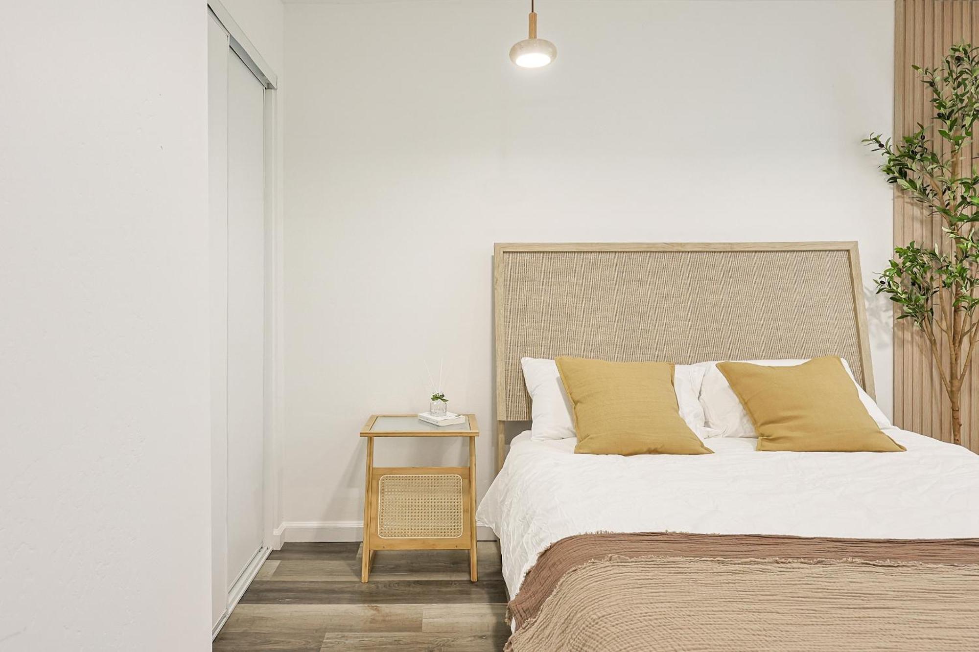 Immaculate Near Balboa Park & Attractions Apartment